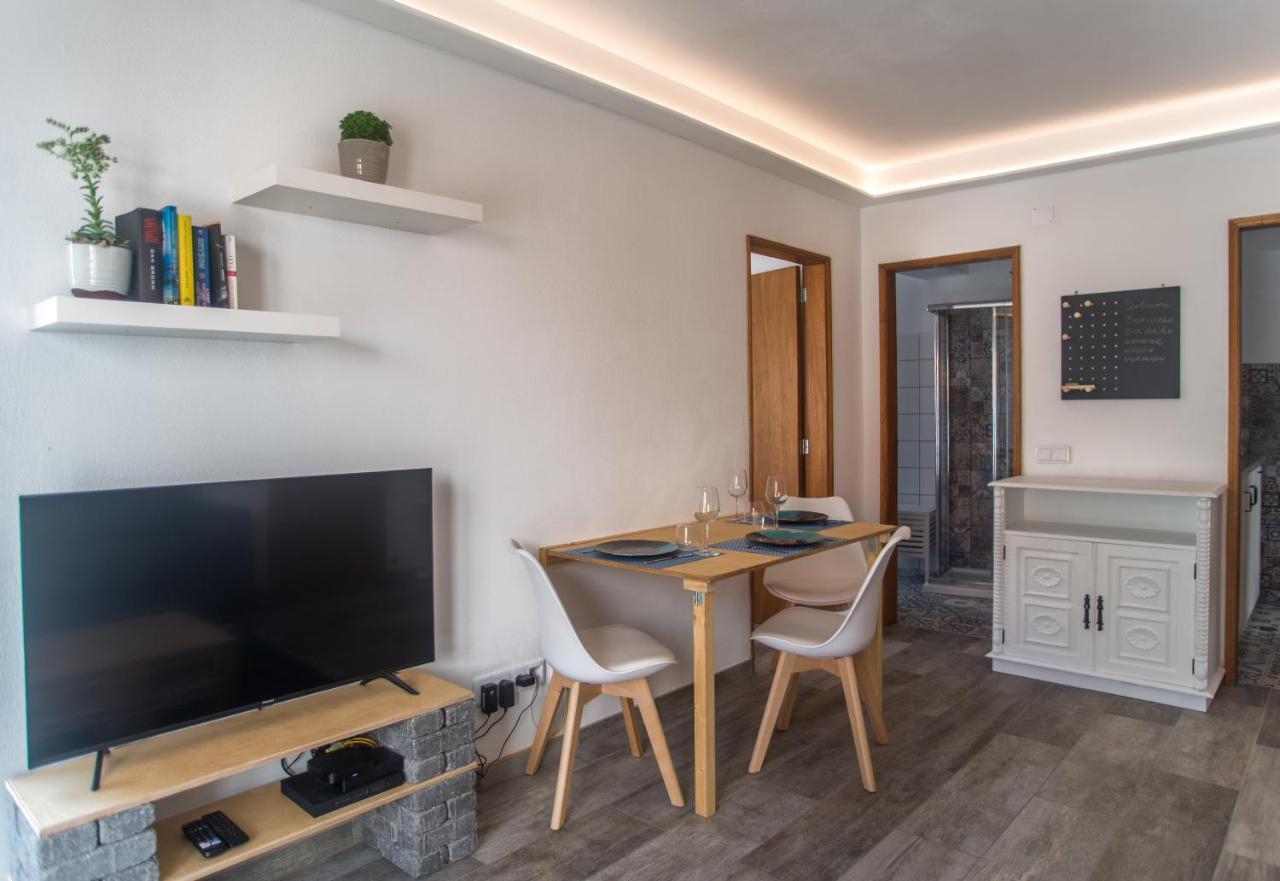 Apartamento Colorido Lagos Exterior photo